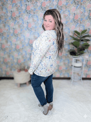 Bailey U-Neck Long Sleeve in Florals (6 Prints)