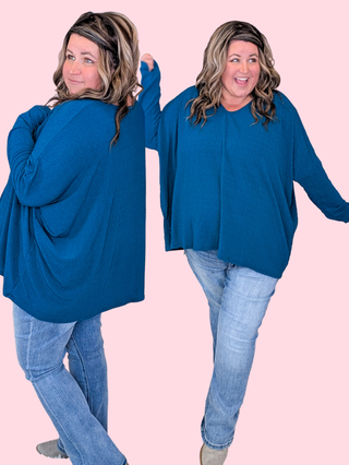 Sharon Vneck Dolman Pullover in Teal