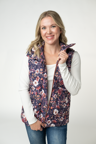 Remy Quilted Vest in Blushwood Navy