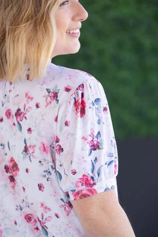 Maya Cozy Feminine Short Sleeve Top