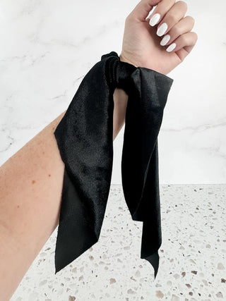 Velour Bow Scrunchie in Black