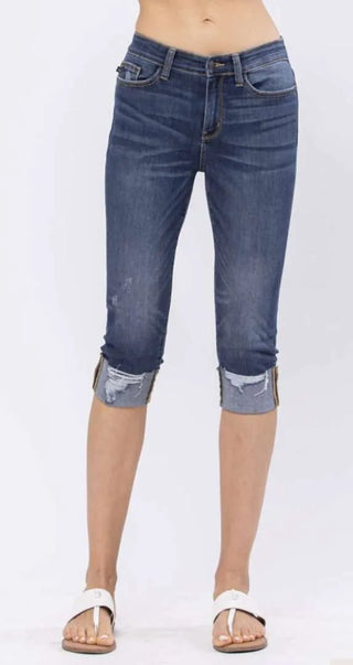 Judy Blue Distressed Cuff Skinny Capri