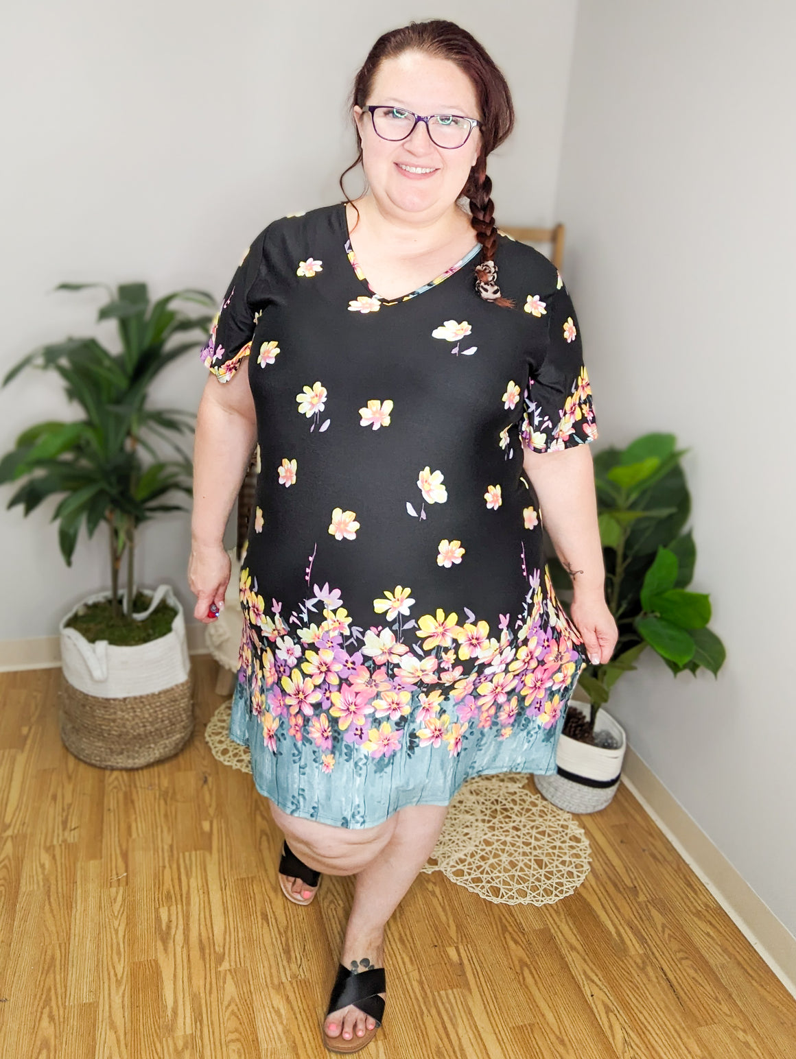 Kristi Bottom-Blooms Black Floral V-Neck Dress