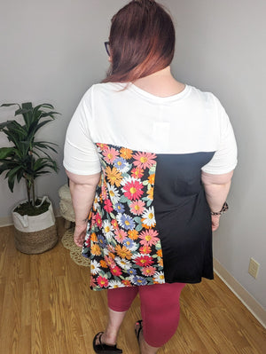 Garden Groove Floral Colorblock Tunic Top (2 colors)
