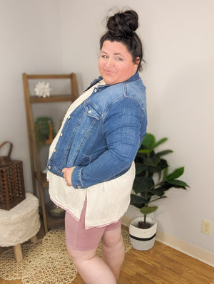 Athletic High Waisted "No Crotch Seam" Biker Shorts