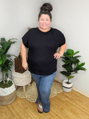 Lillian Lightweight Short Sleeve Sweater Top