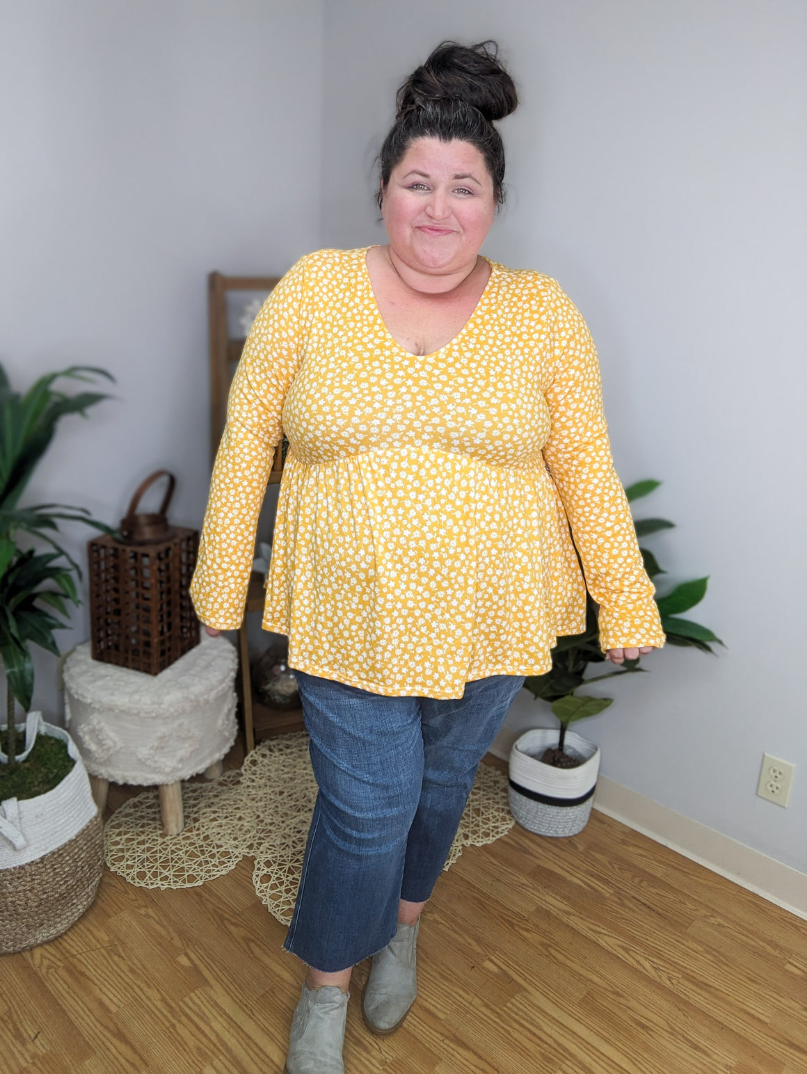 Abby Ditsy Floral Babydoll Top