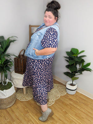Pippi Prairie Floral Midi Dress