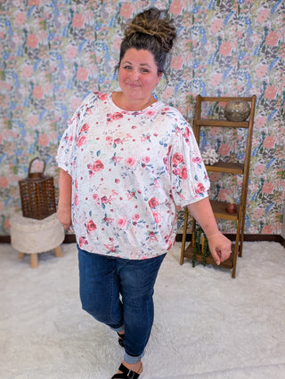 Maya Cozy Feminine Short Sleeve Top