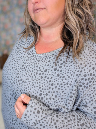 Gwenna Spotted Pullover w/ Knot Detail
