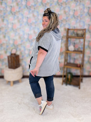 Elliot Ribbed Hooded Short Sleeve Top in Stripes
