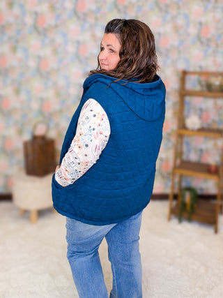 Lissa Premium Quilted Vest w/Hood (4 Colors)
