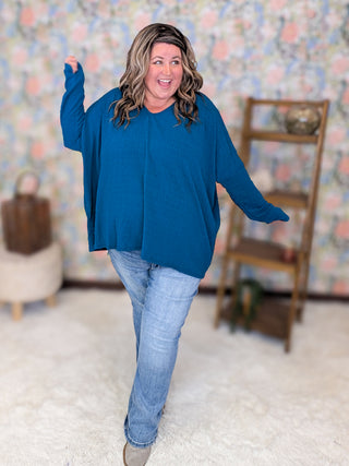 Sharon Vneck Dolman Pullover in Teal
