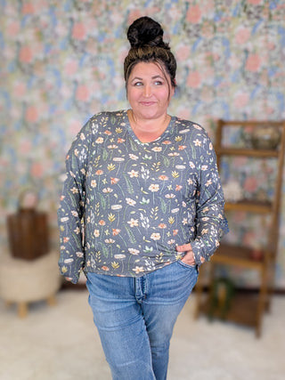 Larissa Premium Long Sleeve Vneck in Florals