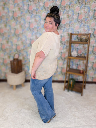 Barrett Textured Knit Short Sleeve Sweater in Beige