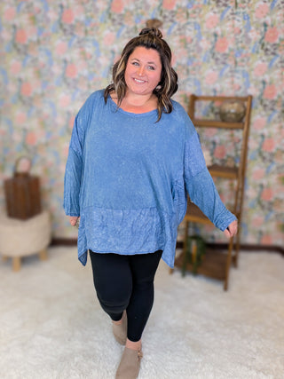 Elizabeth Slouchy Top in Mineral Wash Blue