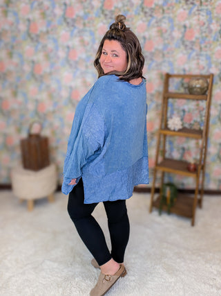 Elizabeth Slouchy Top in Mineral Wash Blue