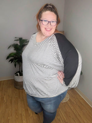Blocks on my Sleeve Striped Top (2 colors)