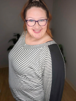 Blocks on my Sleeve Striped Top (2 colors)