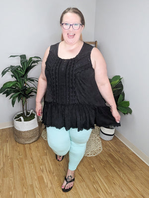 Plus Size "No Crotch Seam" Butter Pocket Leggings