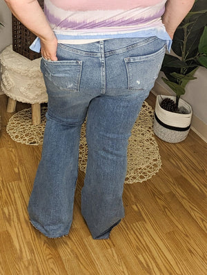 Judy Blue Medium Wash High-Rise Distressed Flare jeans Judy Blue 