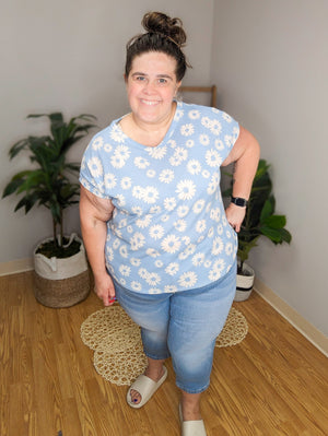 SALE- Daisy Delight Vneck Tee