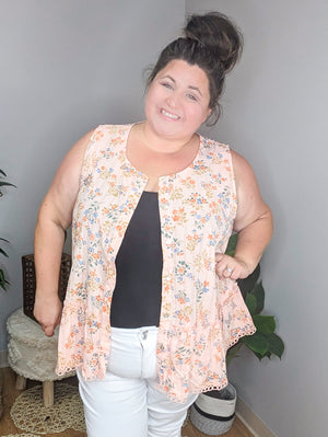 Peach Petals Floral Lace Trim Tank