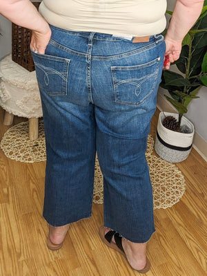 Judy Blue Embroidered Pocket Crop Wide Leg
