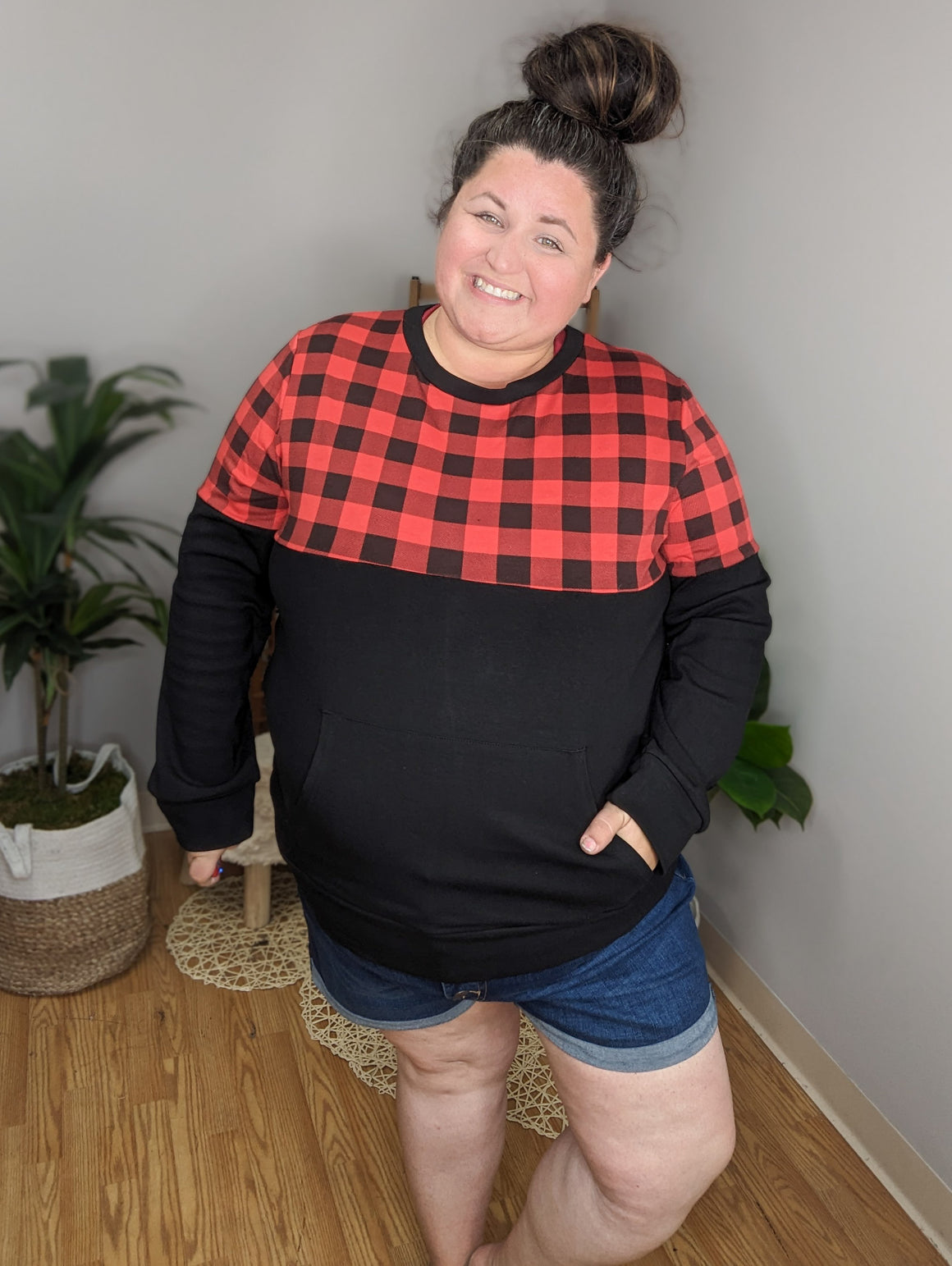 SALE- Black + Plaid Buffalo Pullover