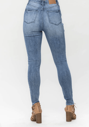 Judy Blue Tummy Control Vintage Lightwash Skinny