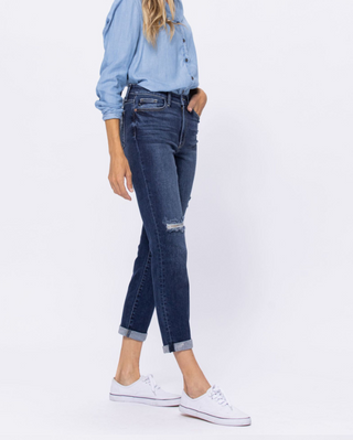 Judy Blue Darkwash Distressed Slim Straight Jeans