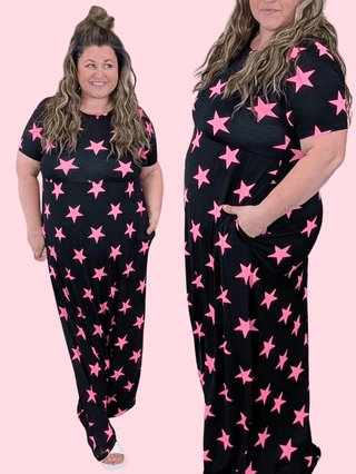 Kelsey Short Sleeve Maxi Dress in Black + Pink Stars