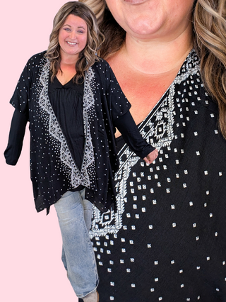 Jolie Stardusted Kimono w/Border Print in Black