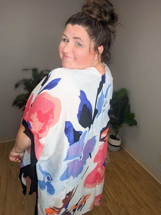 Alaia Watercolor Floral Kimono-4- Overlayer Tops-urbanista-Styled by Stacked - A Plus Size Women's Boutique in Lakeville, MN