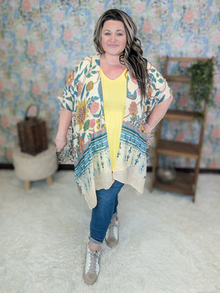 Mesa Vintage Floral Kimono-4- Overlayer Tops-Urbanista-Styled by Stacked - A Plus Size Women's Boutique in Lakeville, MN