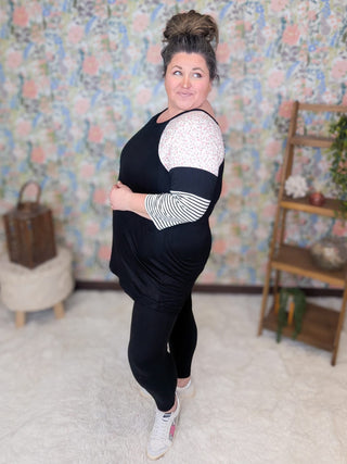 2- Long Sleeve Tops Janie 3/4 Sleeve Ditsy Floral Shoulder Raglan (2 Colors) plus size clothing