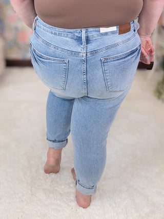 Judy Blue Tummy Control Vintage Lightwash Skinny-9- Bottoms Denim-Judy Blue-Styled by Stacked - A Plus Size Women's Boutique in Lakeville, MN