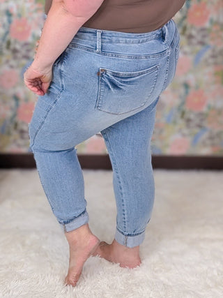 Judy Blue Tummy Control Vintage Lightwash Skinny-9- Bottoms Denim-Judy Blue-Styled by Stacked - A Plus Size Women's Boutique in Lakeville, MN