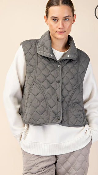Kacey Quilted Lightweight Vest w/Snaps-4- Overlayer Tops-rae mode-Styled by Stacked - A Plus Size Women's Boutique in Lakeville, MN