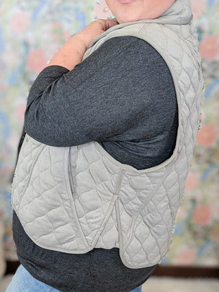 Kacey Quilted Lightweight Vest w/Snaps-4- Overlayer Tops-rae mode-Styled by Stacked - A Plus Size Women's Boutique in Lakeville, MN
