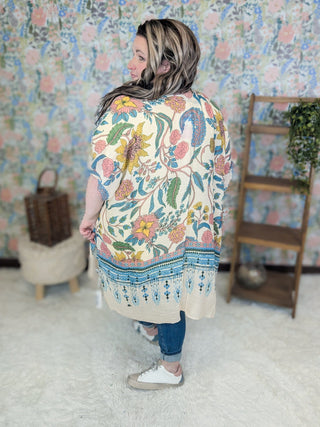 Mesa Vintage Floral Kimono-4- Overlayer Tops-Urbanista-Styled by Stacked - A Plus Size Women's Boutique in Lakeville, MN