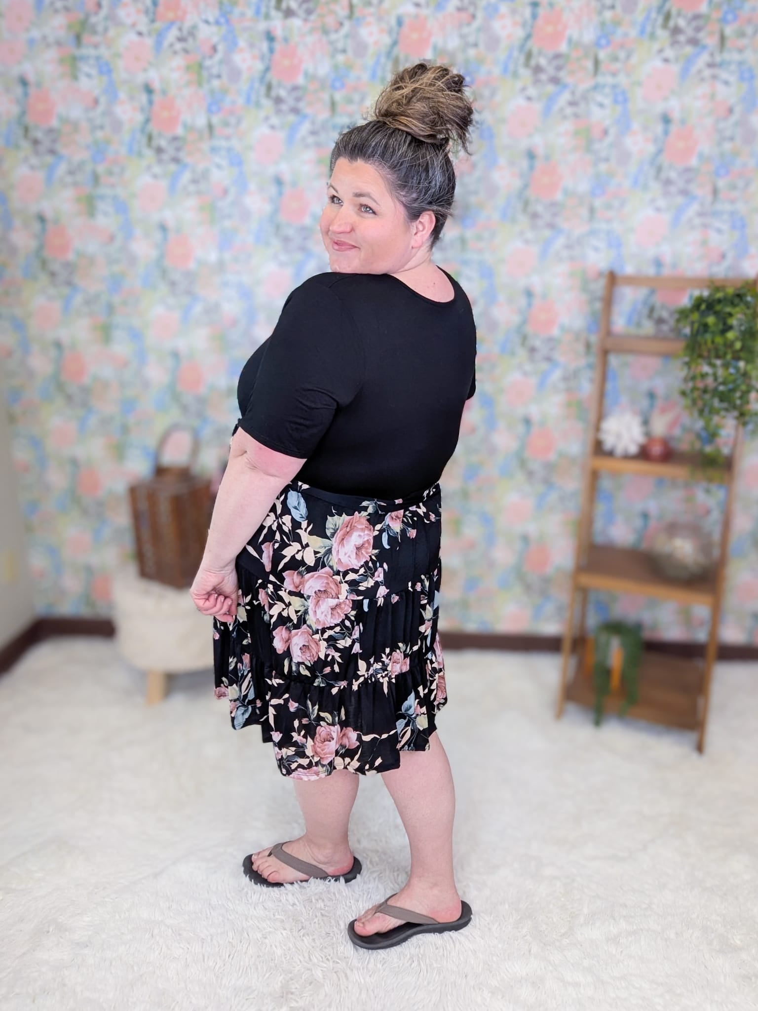 Rumi Floral Bottom Short Sleeve Dress (2 Colors) – Stacked