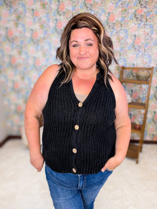Antonia Chunky Knit Sweater Vest in Washed Black