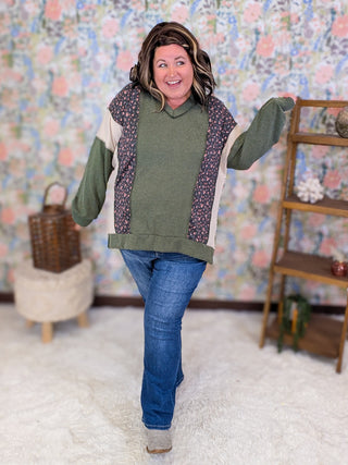 Lindsay Floral & Olive Ribbed Vneck Pullover