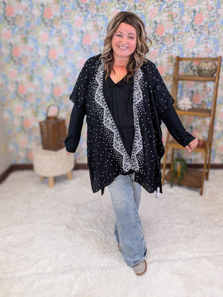 Jolie Stardusted Kimono w/Border Print in Black