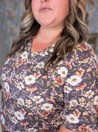 Sophie Vneck Perfect Tee in Florals (9 Prints)