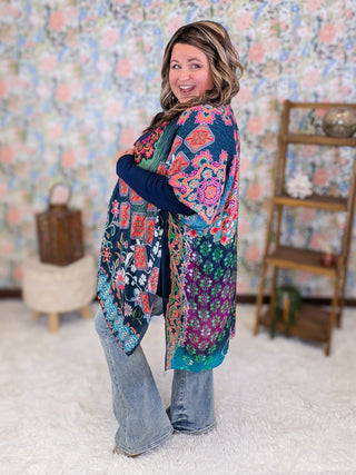 Ellie Bright Mix Bold Print Kimono on Navy