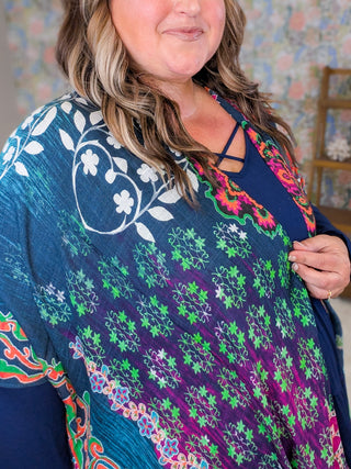 Ellie Bright Mix Bold Print Kimono on Navy