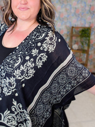 Nova Damask Kimono on Black