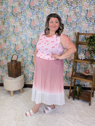 Livi Scoopneck Tank in Pink Cherries